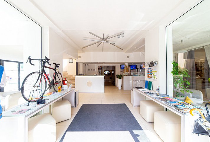 Ferretti Beach Hotel