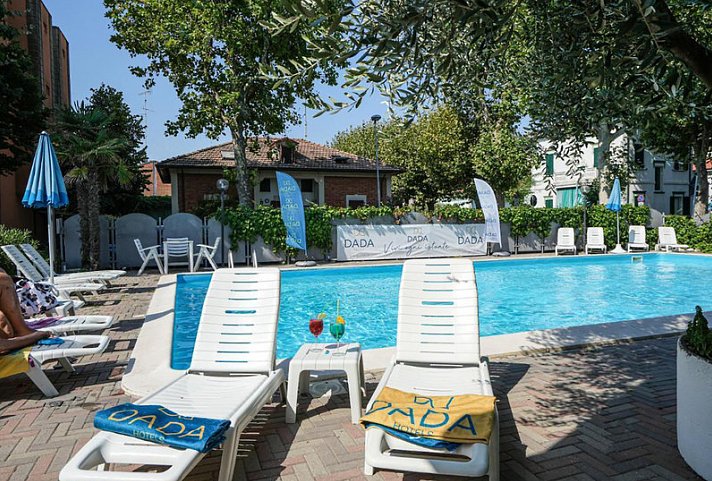 Dasamo Hotel