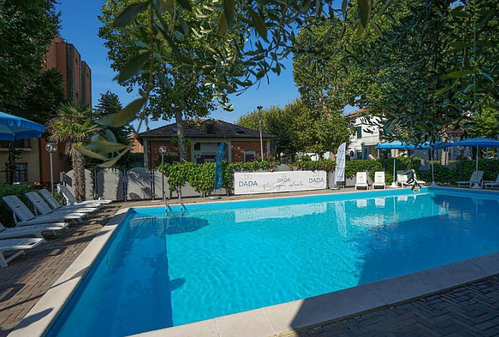 Dasamo Hotel