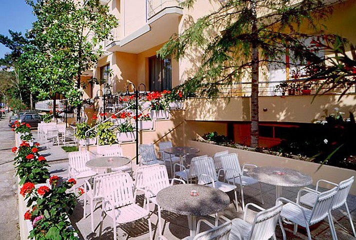 K2 Hotel