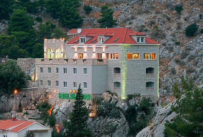 Villa Dvor