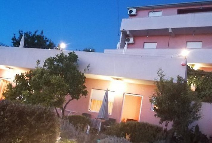 Villa Luketa