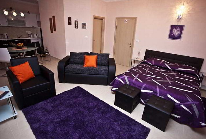 Split Apartments