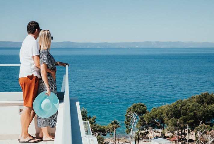 Romana Beach Apartments