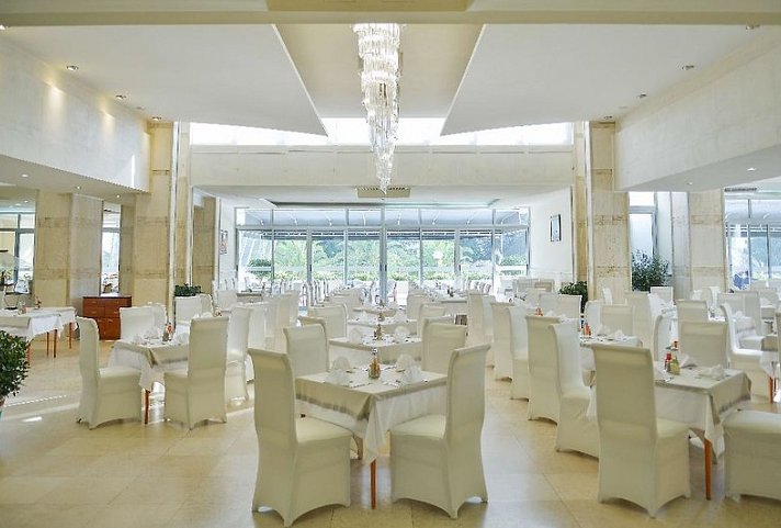 Mediteran Hotel & Resort