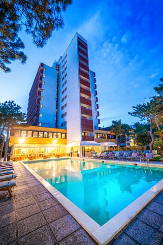 American Hotel