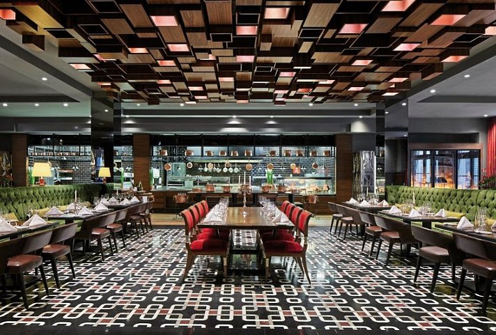 TITANIC Gendarmenmarkt Berlin