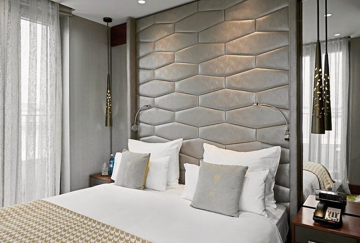 TITANIC Chaussee Berlin