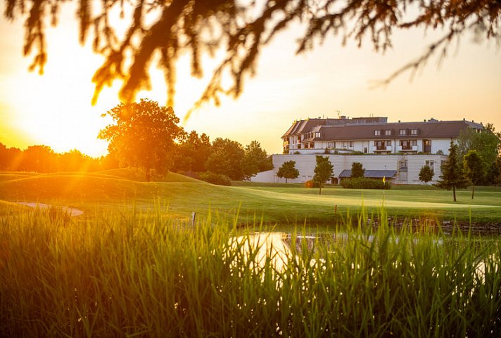 Greenfield Hotel Golf & Spa