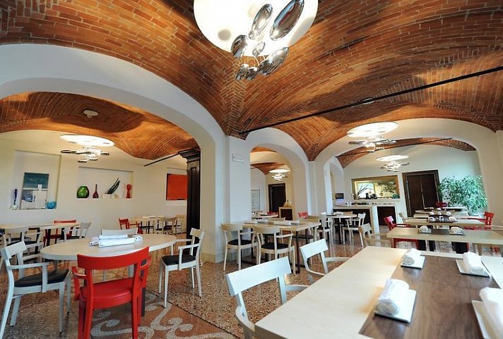 The Ziba Hotel & Spa