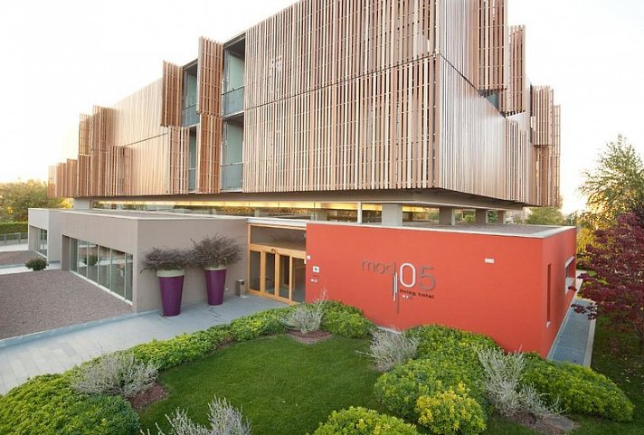 Mod 05 Living Hotel