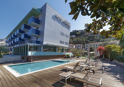 Bike Hotel Caravel Nago-Torbole