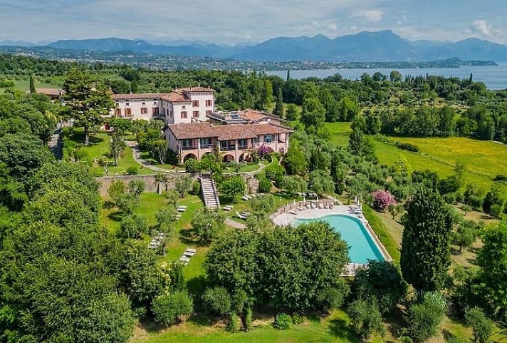 Castello Belvedere Residence