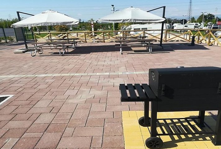 Camping Verona Village