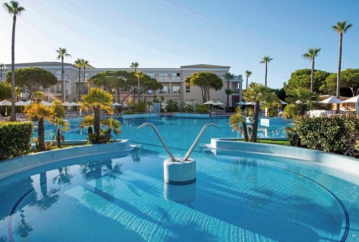 Valentin Sancti Petri Hotel Spa