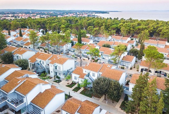 Zaton Holiday Resort - Apartments