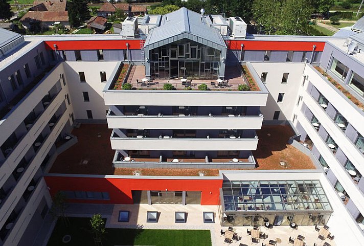 Thermal Hotel Balance Lenti