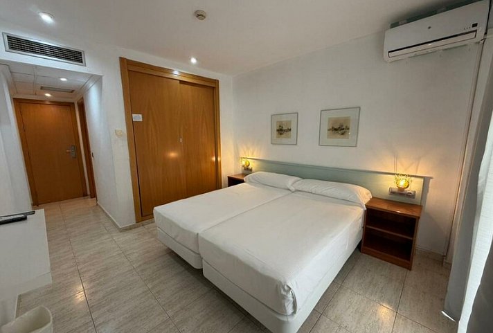Fleming Center by Punta 25 Hotels Group