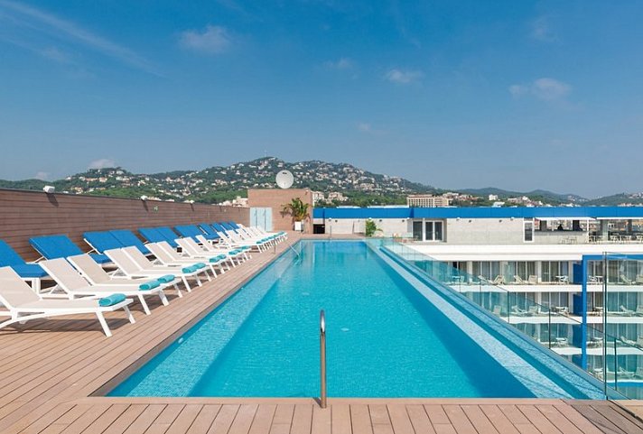 L'Azure Hotel SPA 4Sup