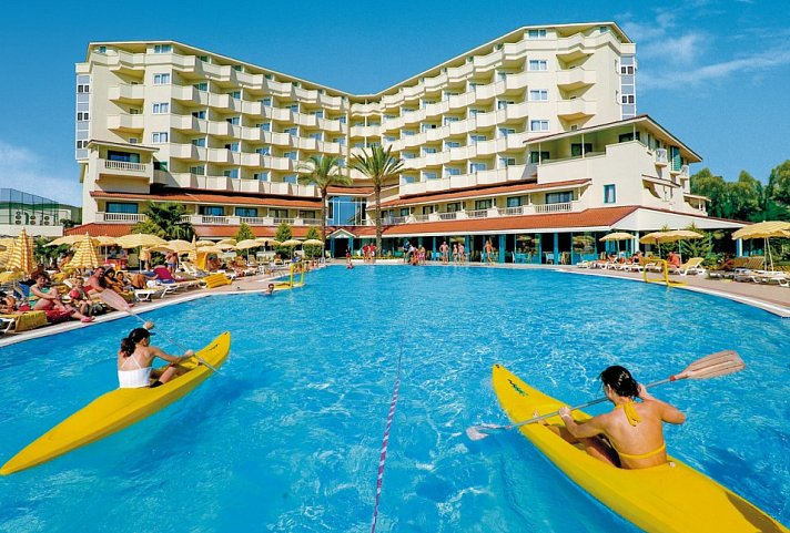 Febeach Hotel