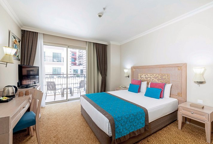 Crystal Family - Wohnbeispiel Doppelzimmer Landblick (Zimmercodierungen DBL & DCL)