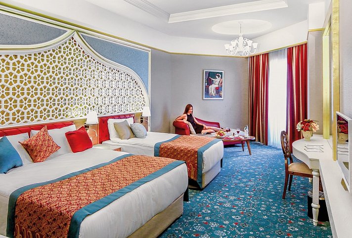 Royal Taj Mahal