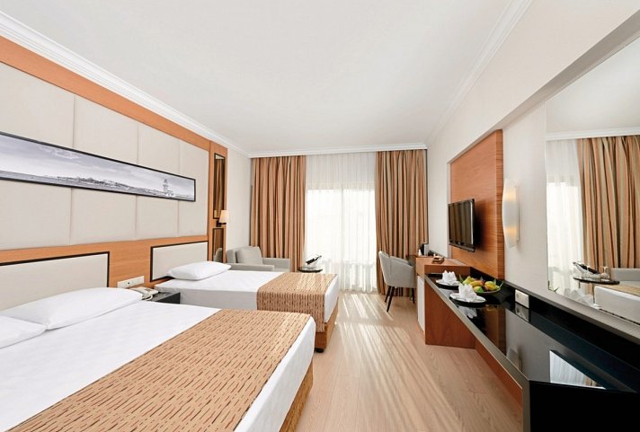 Aydinbey Famous Resort