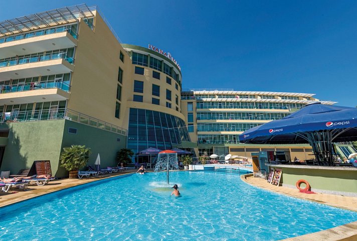 Ivana Palace