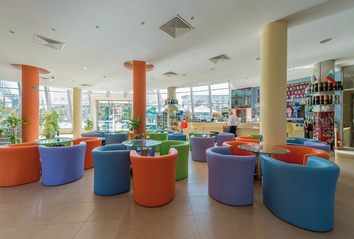 Ivana Palace
