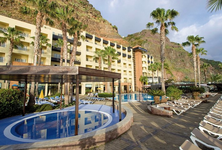 Calheta Beach
