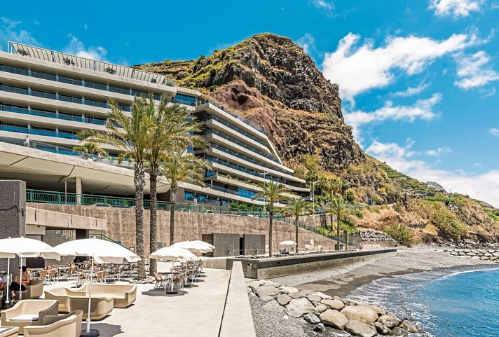 Saccharum Resort