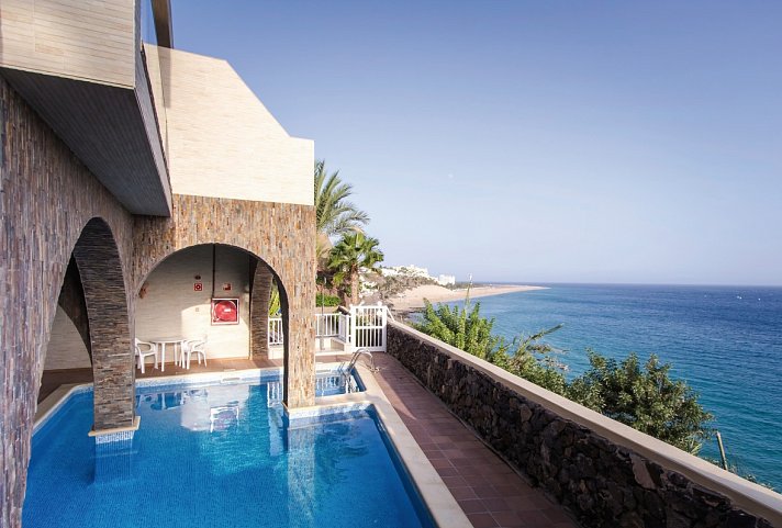 Atalaya de Jandía by LIVVO