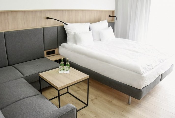 Shuum Boutique Wellness Hotel - Wohnbeispiel Doppelzimmer Standard (Zimmercodierungen DE1, DG1 & DG2)