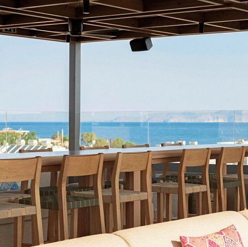 Paralos Venus Suites