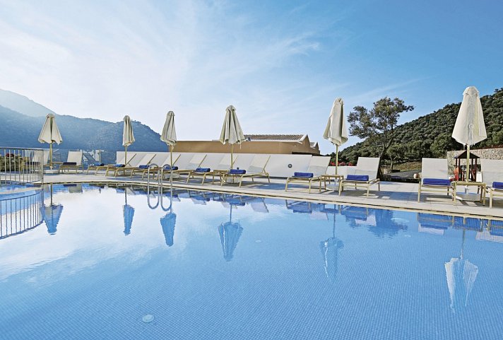 Filion Suites Resort & Spa