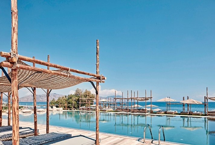 Kimpton La Mer Resort & Spa