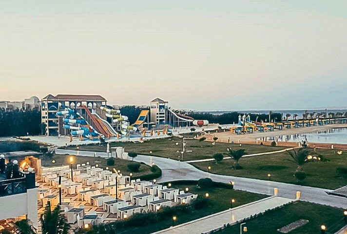 Gravity Hotel & Aqua Park Hurghada
