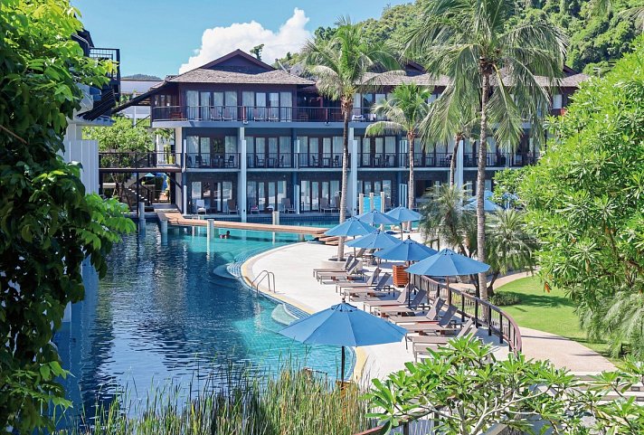 Holiday Ao Nang Beach Resort, Krabi