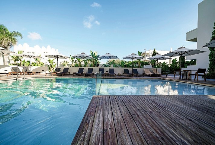 Sentido More Meni Residence & Suites