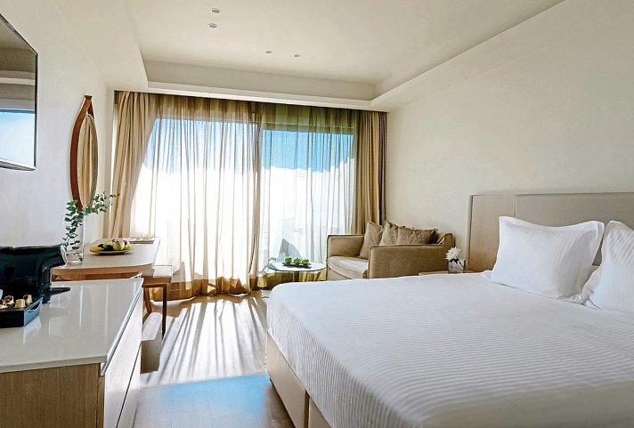 Alion Beach Hotel - Wohnbeispiel Doppelzimmer Meerblick (Zimmercodierung DBM)