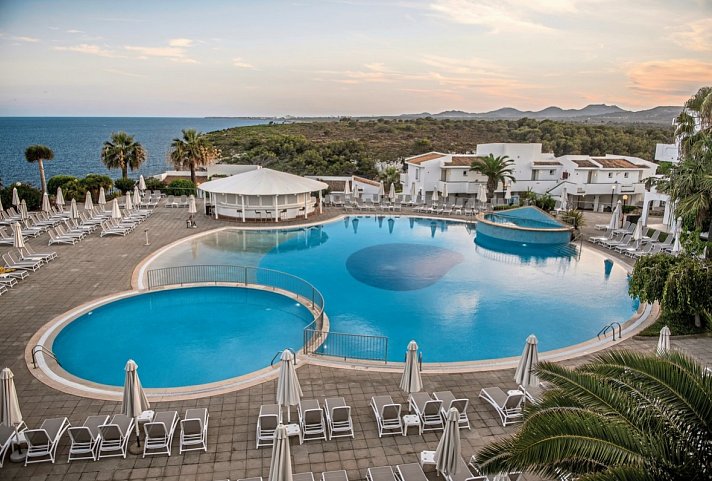 Blau Punta Reina Resort