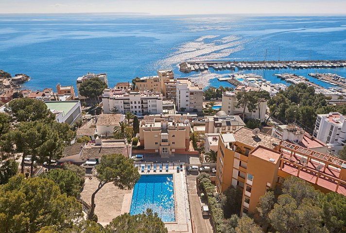 MLL Blue Bay