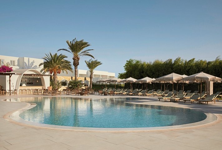 Absolute Kiotari Resort