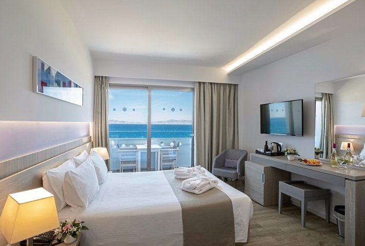 Akti Imperial Deluxe Resort & Spa Dolce by Wyndham - Wohnbeispiel Doppelzimmer Meerblick (Zimmercodierung D1M)