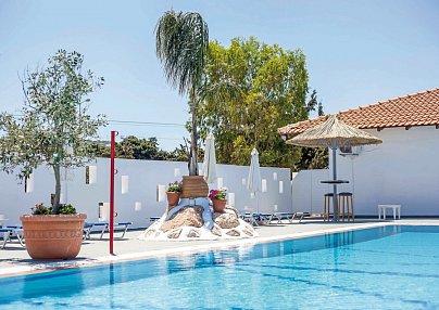 Tinas Plus Hotel Faliraki
