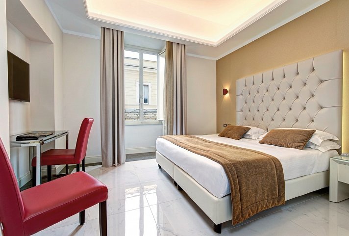 Marcella Royal Hotel