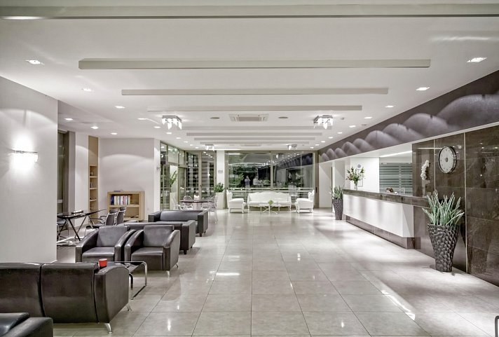 Lagomandra Hotel & Spa