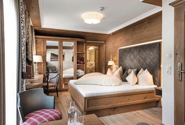 MAGIC MOUNTAINS Hotel Alpenhof