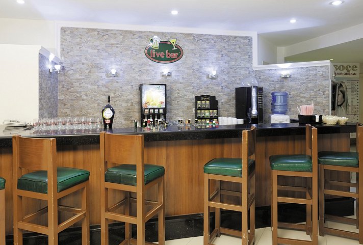Febeach Hotel