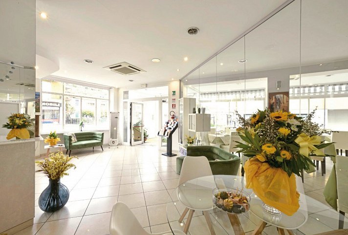 Hotel La Marina